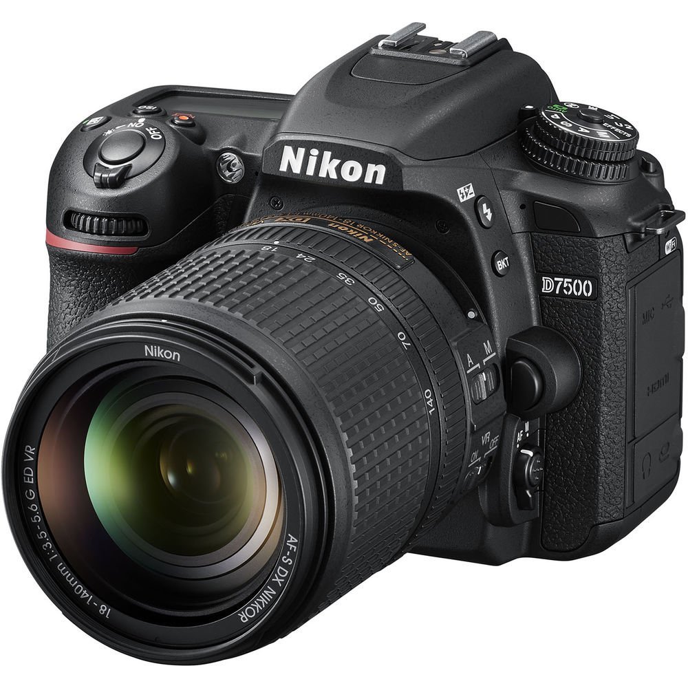 Nikon D7500 20.9MP Digital SLR Camera (Black) with AF-S DX